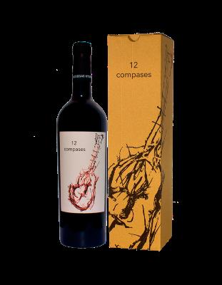 12 Compases. Red wine